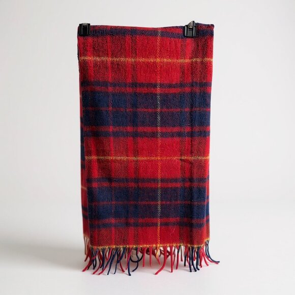 Colorful and Warm, Lap Throw for the Home - Picture 8 of 10